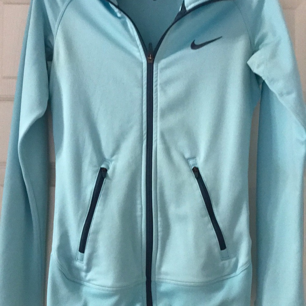 Nike Jacket - Picture 3 of 4